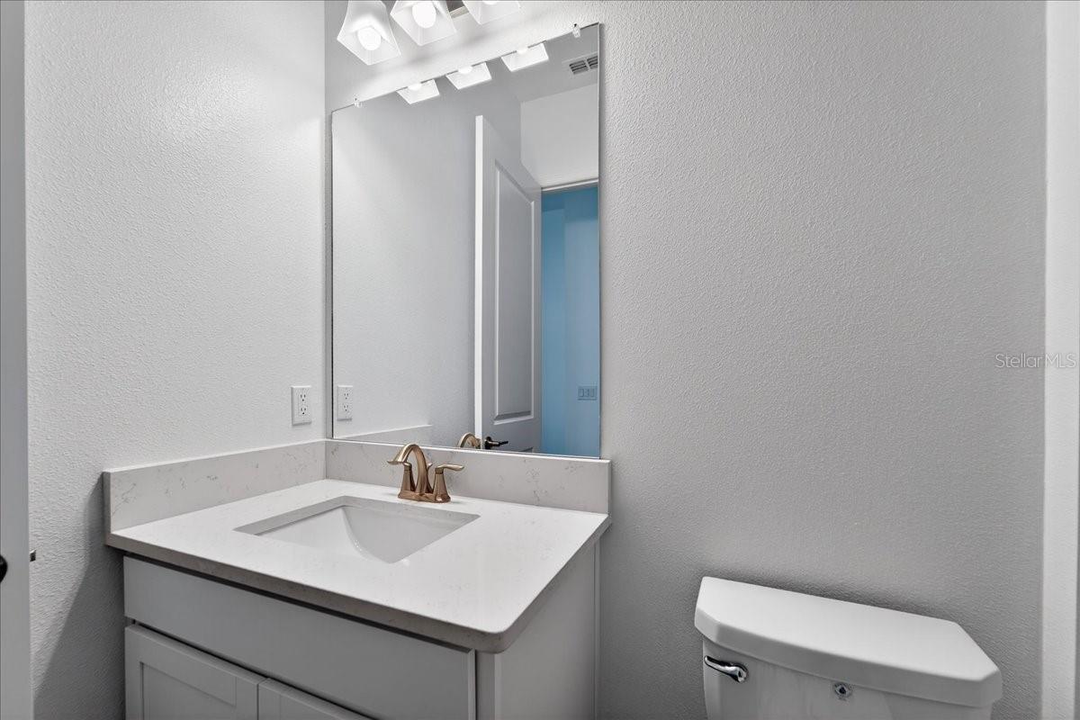 Listing photo id 38 for 17173 Scuba Crest Street