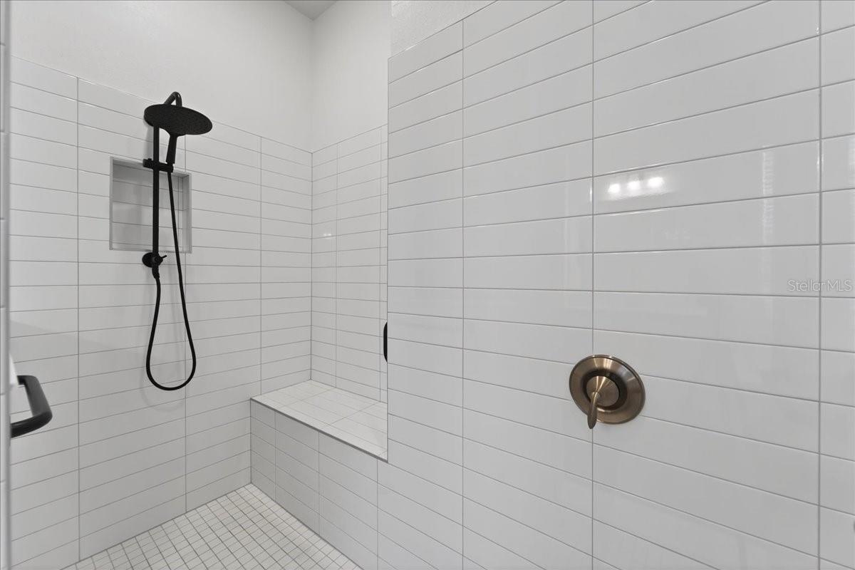 Listing photo id 52 for 17173 Scuba Crest Street