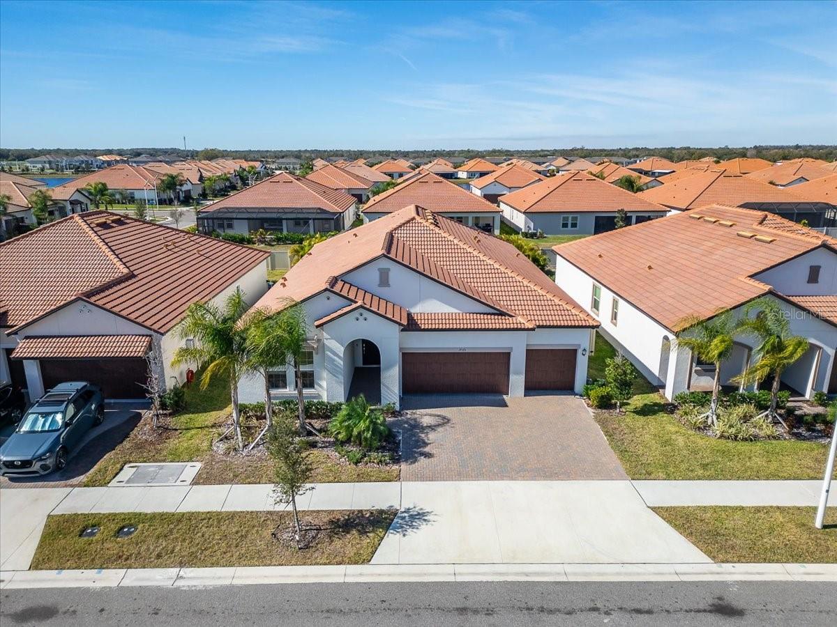 Listing photo id 4 for 17173 Scuba Crest Street