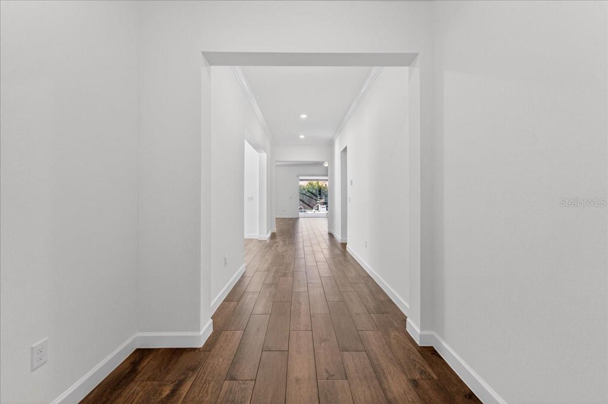 Listing photo id 62 for 17173 Scuba Crest Street