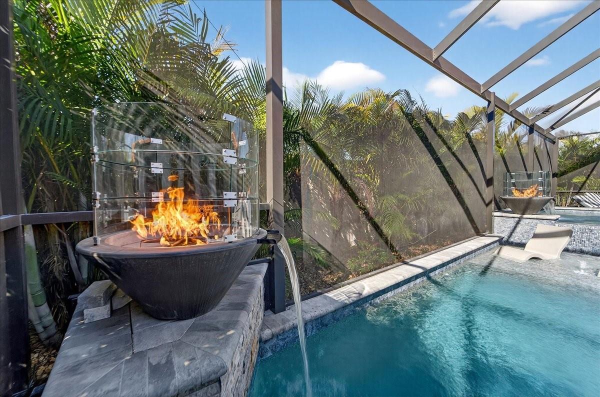 Listing photo id 90 for 17173 Scuba Crest Street