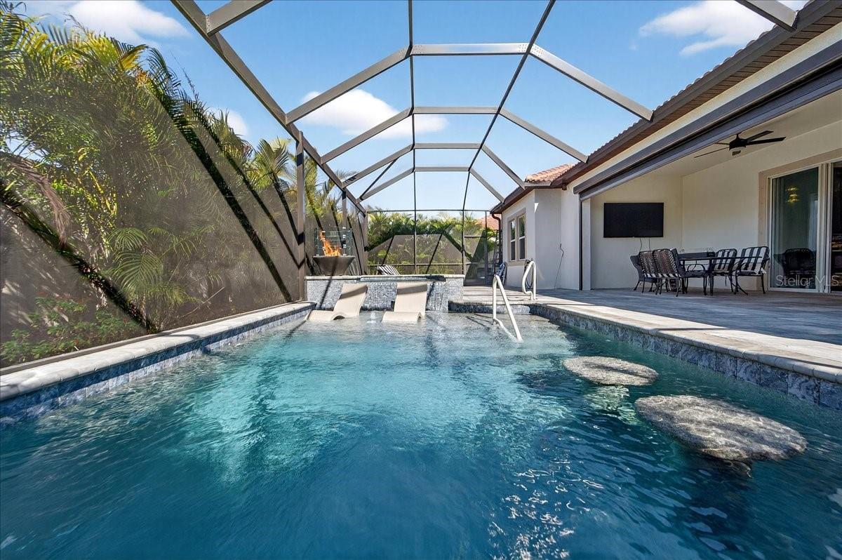 Listing photo id 91 for 17173 Scuba Crest Street