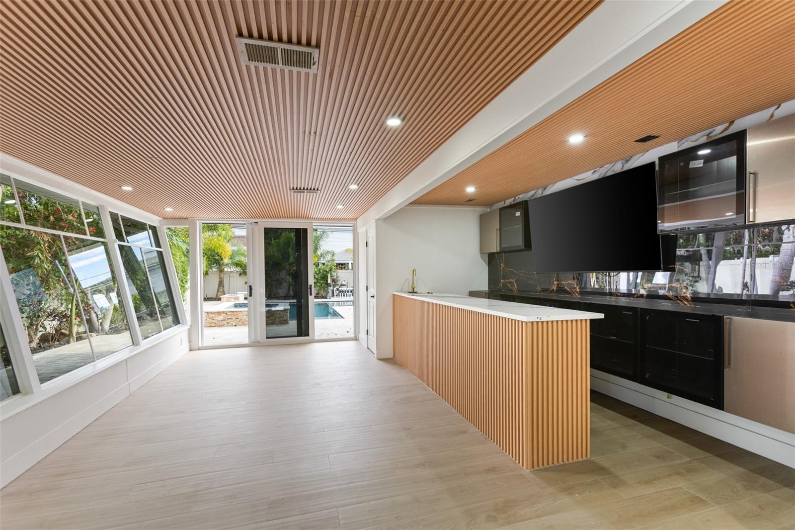 Image 17 of 49 For 131 Toledo Way Ne