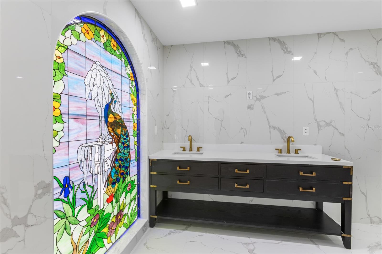 Image 18 of 49 For 131 Toledo Way Ne