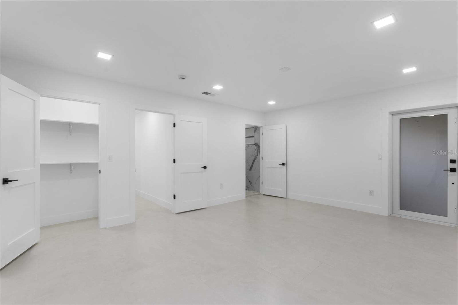 Image 32 of 49 For 131 Toledo Way Ne