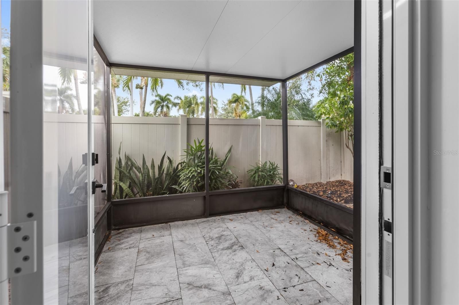 Image 33 of 49 For 131 Toledo Way Ne