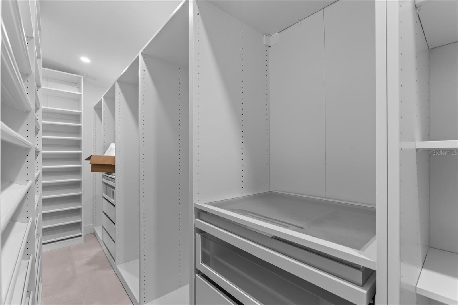 Image 40 of 49 For 131 Toledo Way Ne