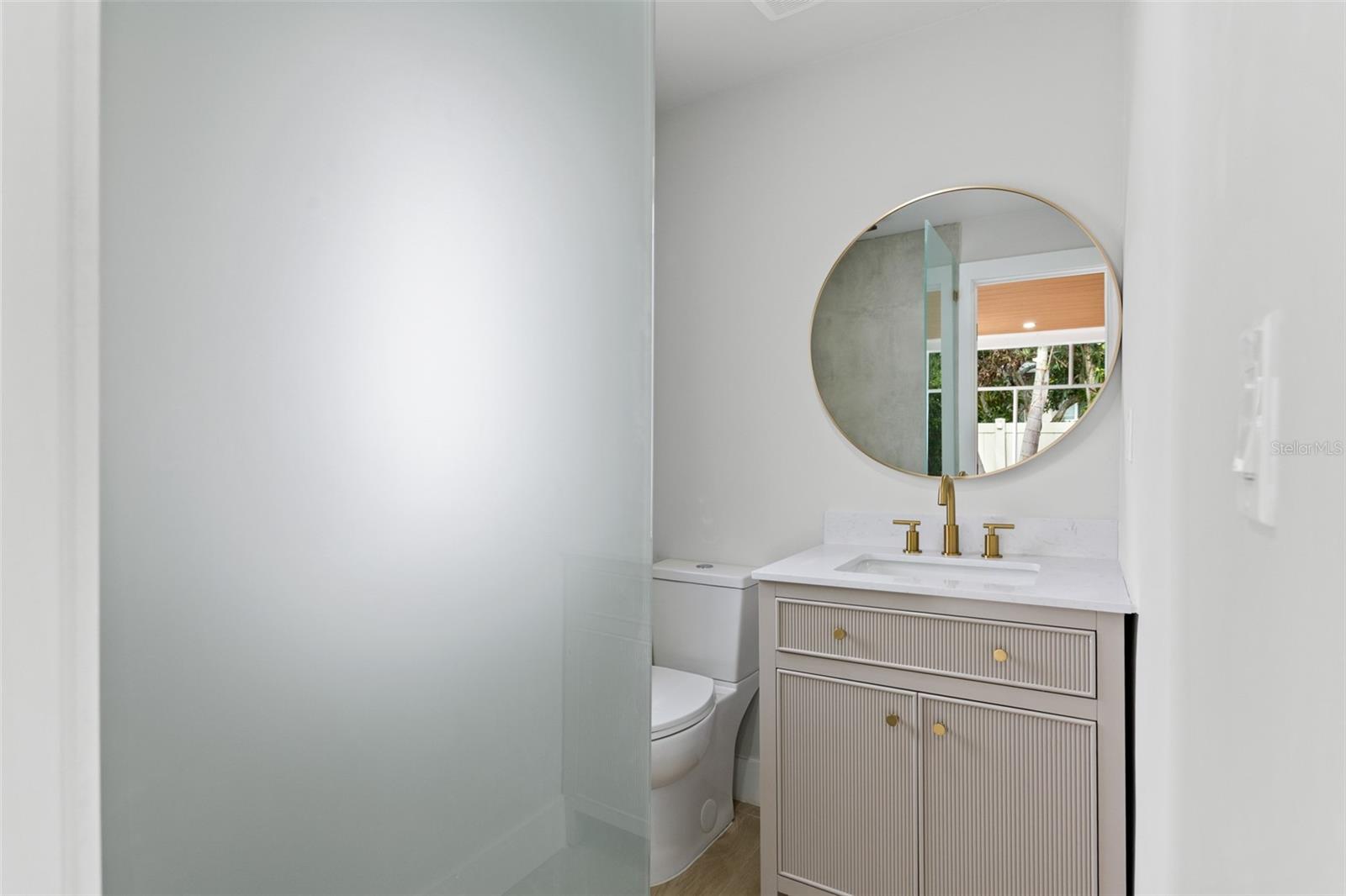 Image 43 of 49 For 131 Toledo Way Ne