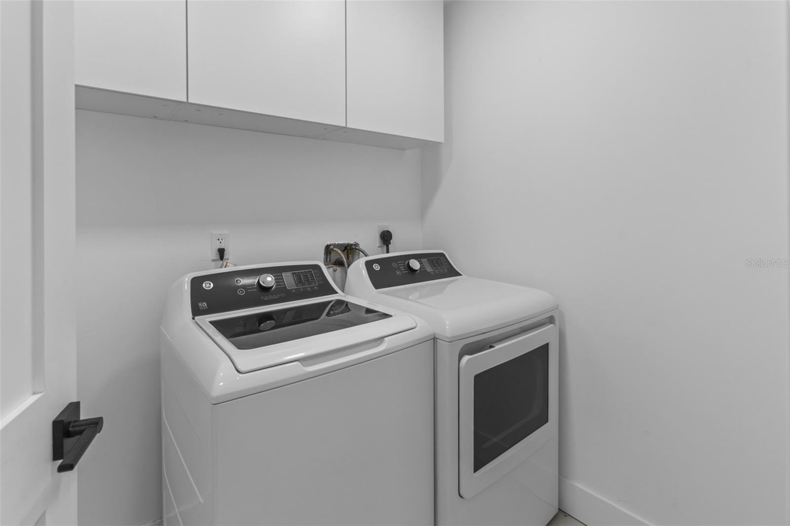 Image 44 of 49 For 131 Toledo Way Ne