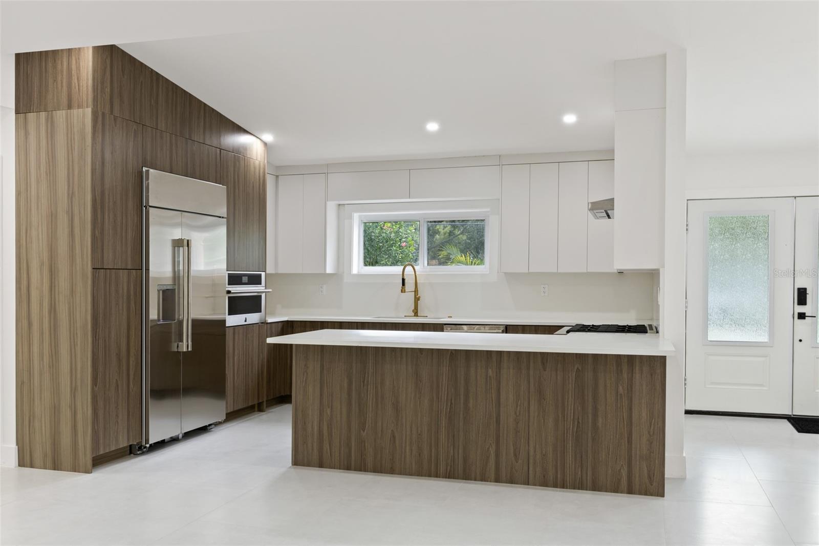 Image 8 of 49 For 131 Toledo Way Ne