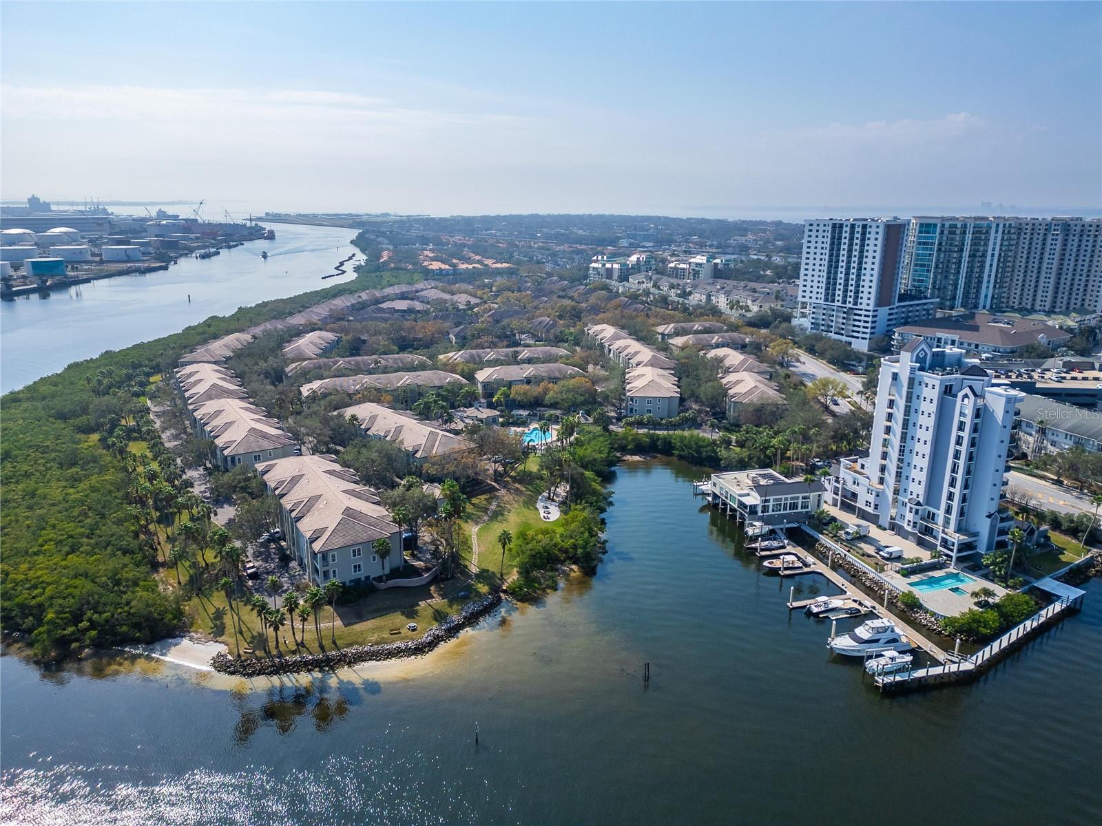 Image 6 of 46 For 705 Mainsail Drive