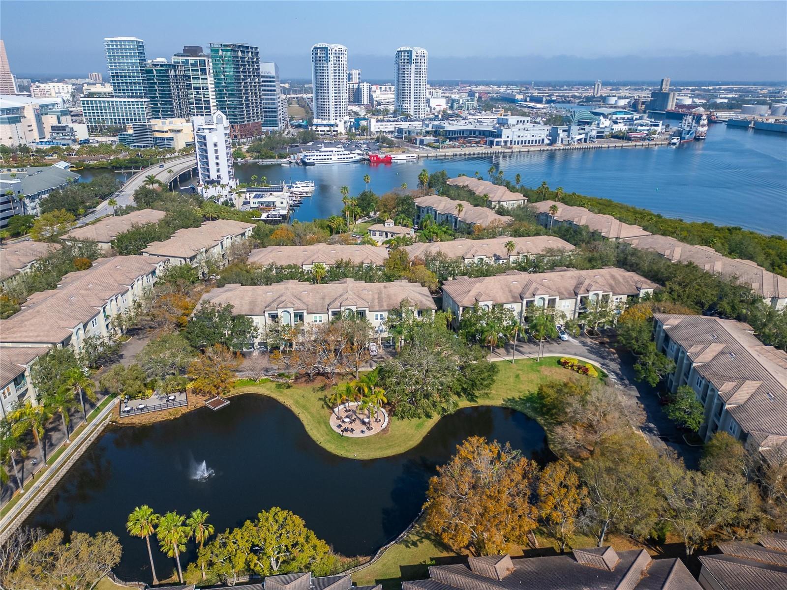 Image 8 of 46 For 705 Mainsail Drive