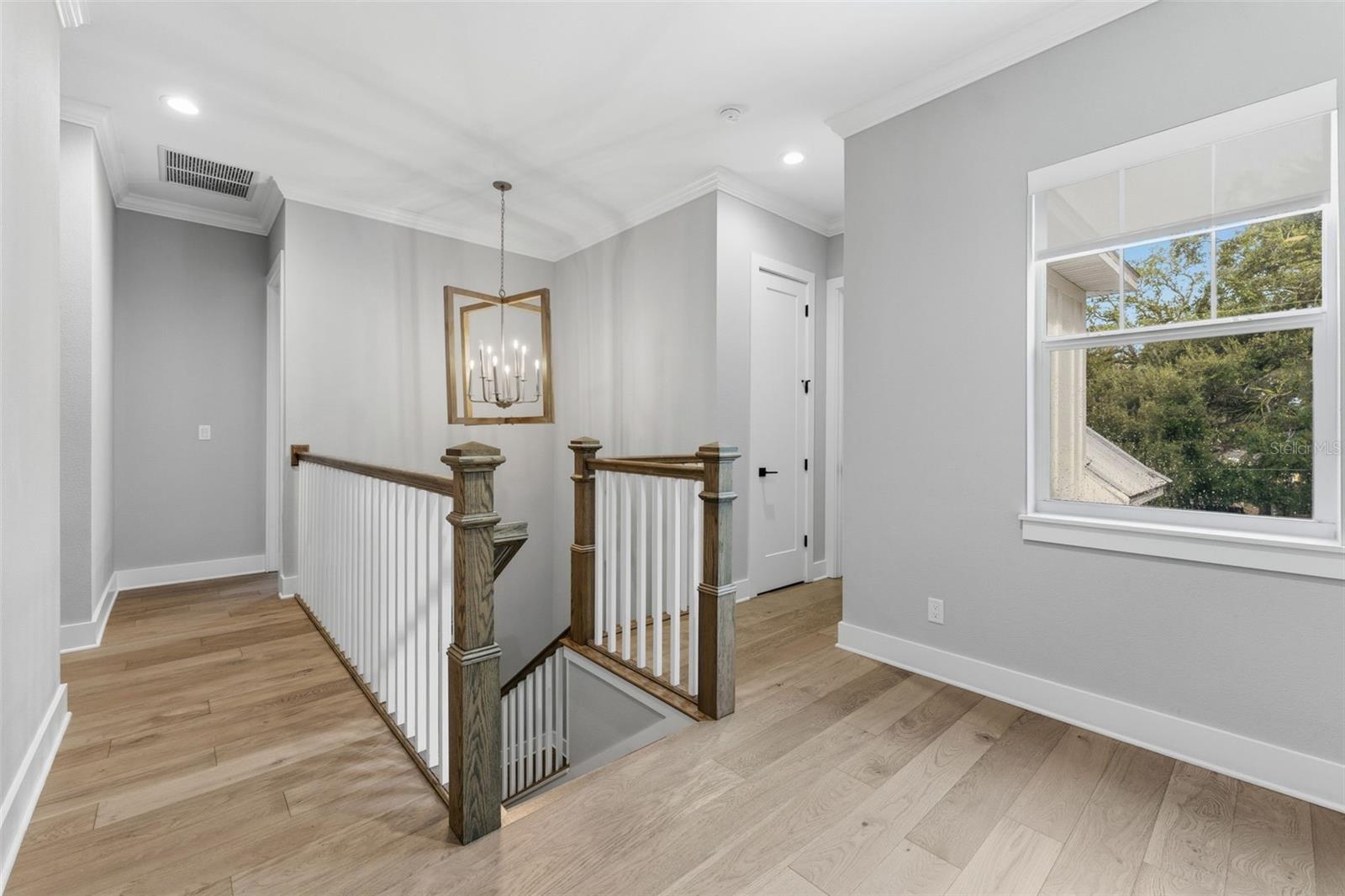 Image 14 of 55 For 3314 Villa Rosa Street