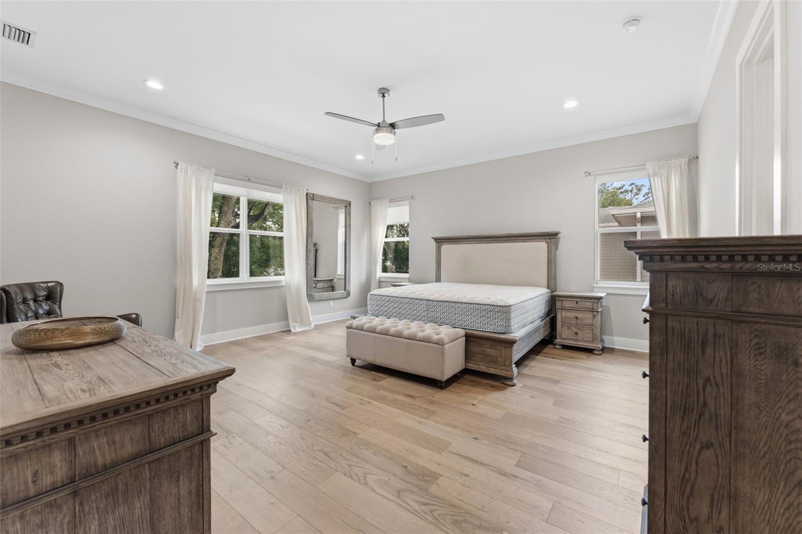 Image 15 of 55 For 3314 Villa Rosa Street