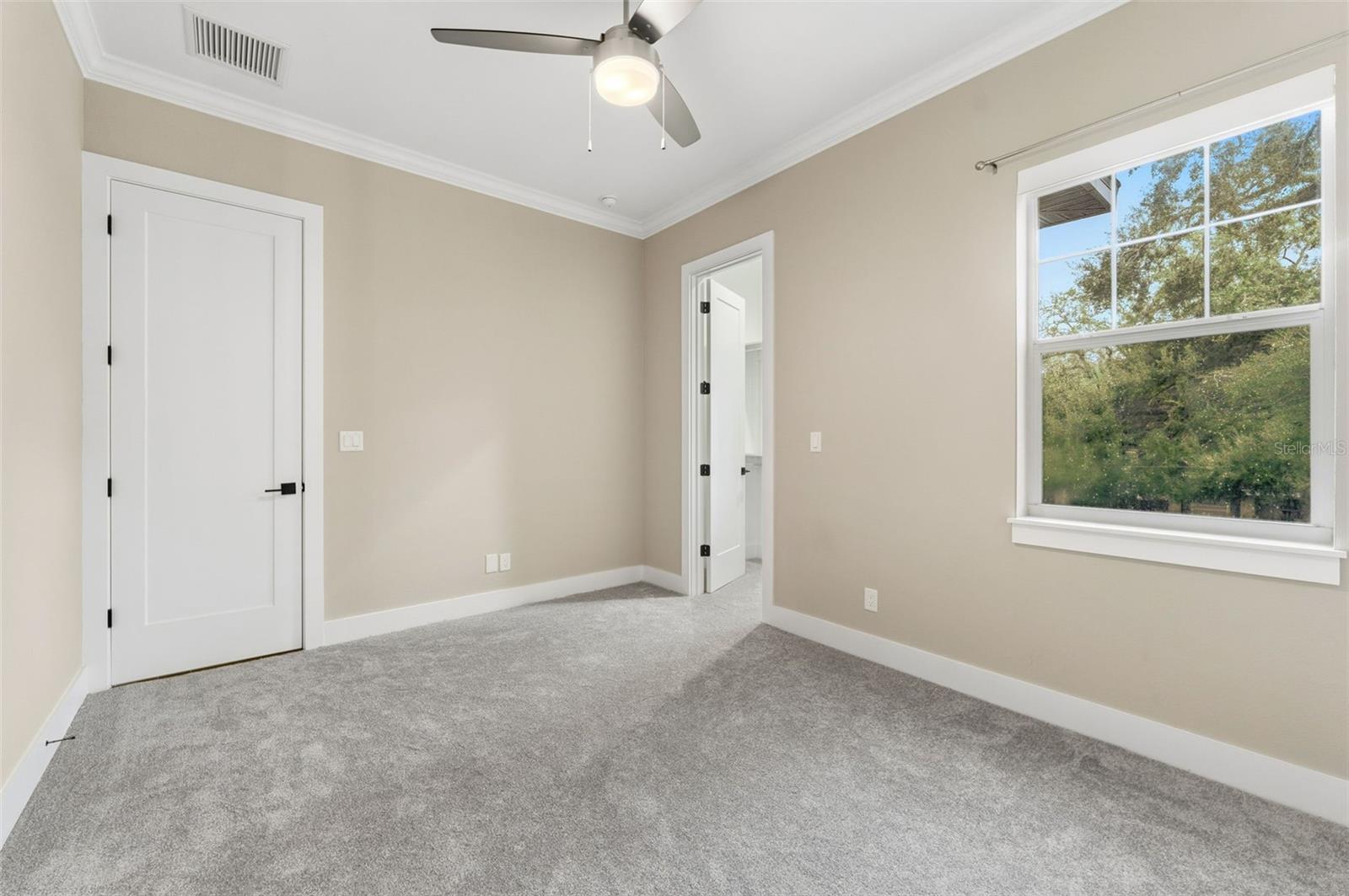 Image 35 of 55 For 3314 Villa Rosa Street