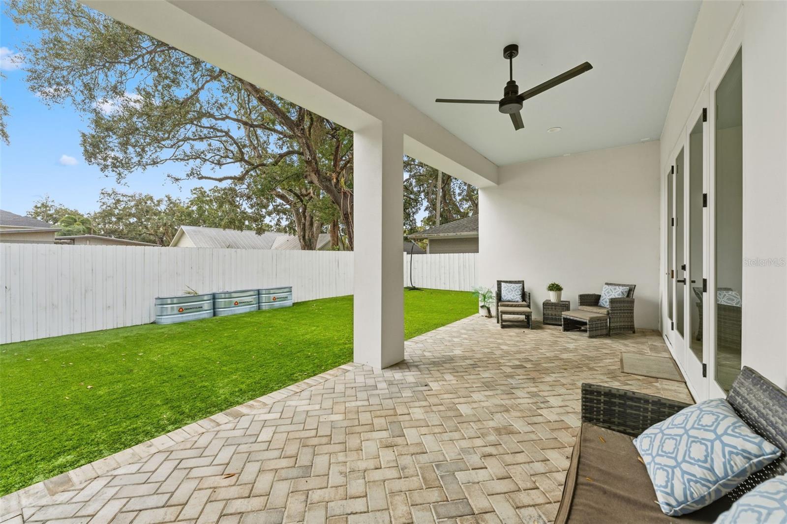 Image 44 of 55 For 3314 Villa Rosa Street