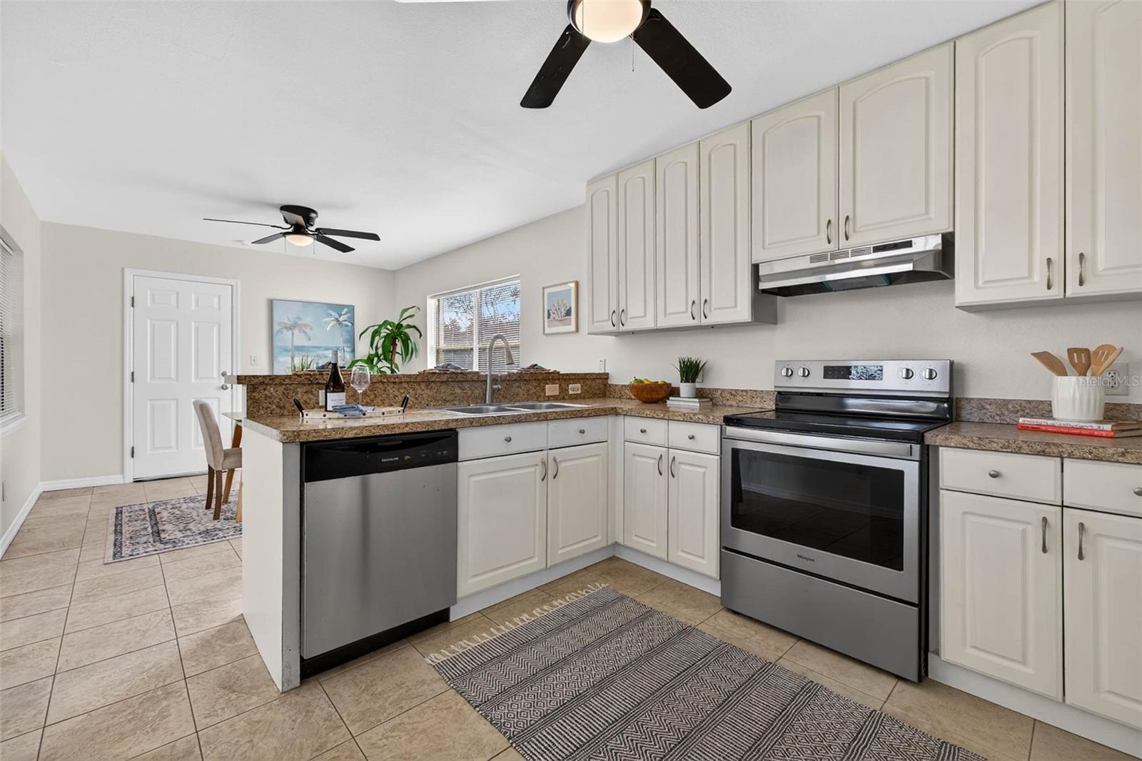 Image 10 of 24 For 2600 35th Avenue