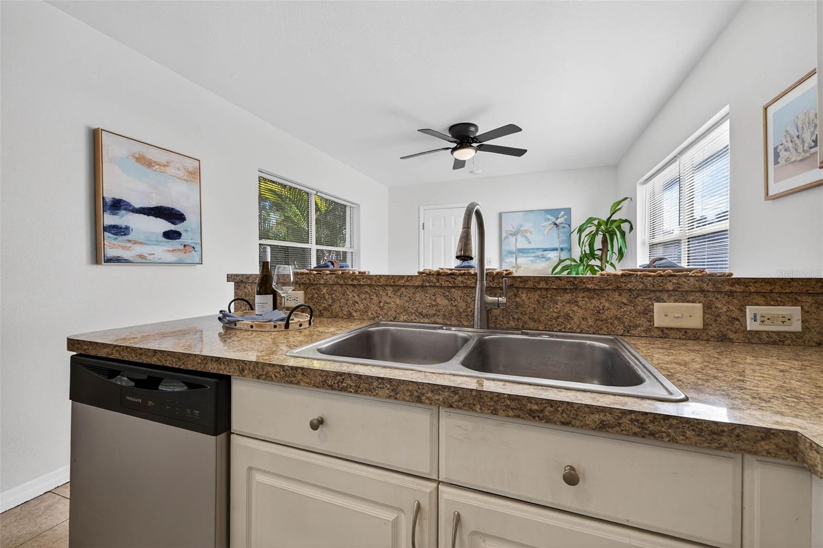 Image 14 of 24 For 2600 35th Avenue