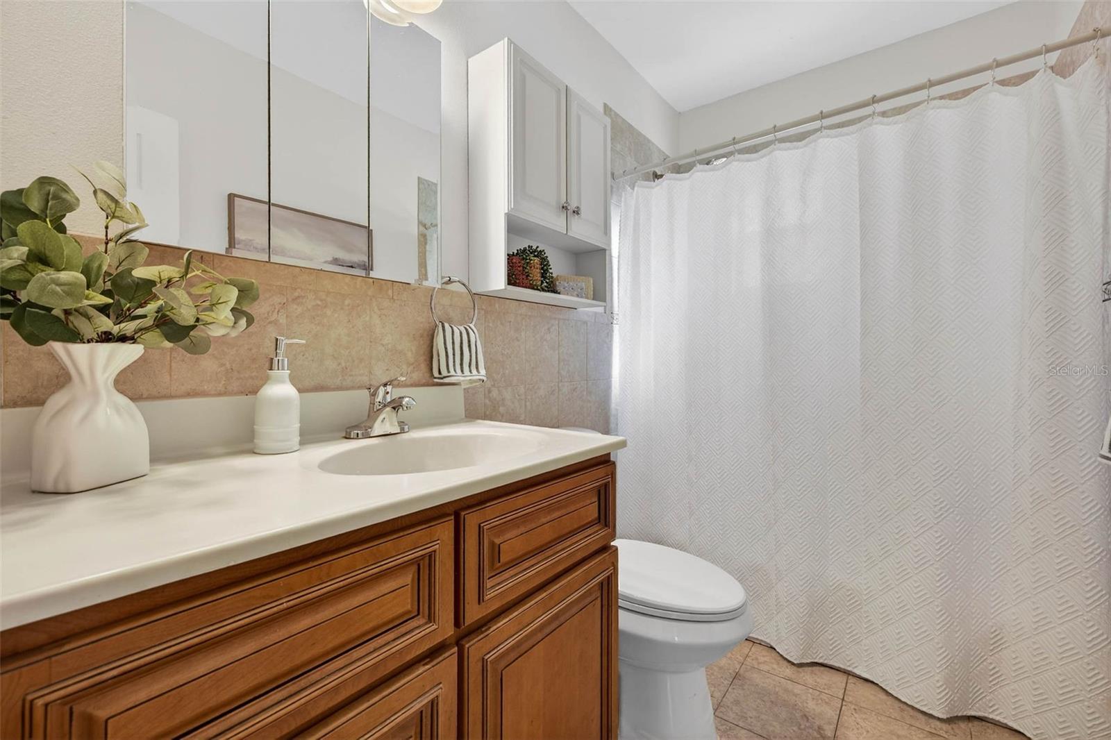 Image 19 of 24 For 2600 35th Avenue