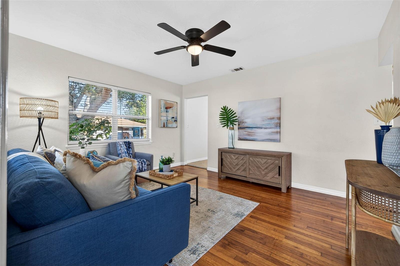 Image 7 of 24 For 2600 35th Avenue