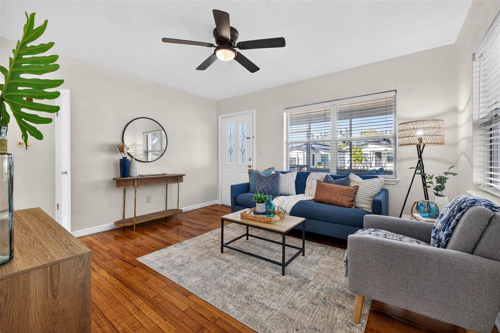 Image 9 of 24 For 2600 35th Avenue