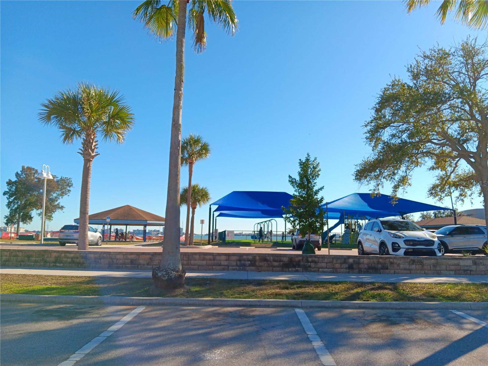 Image 39 of 43 For 5722 20th Avenue S