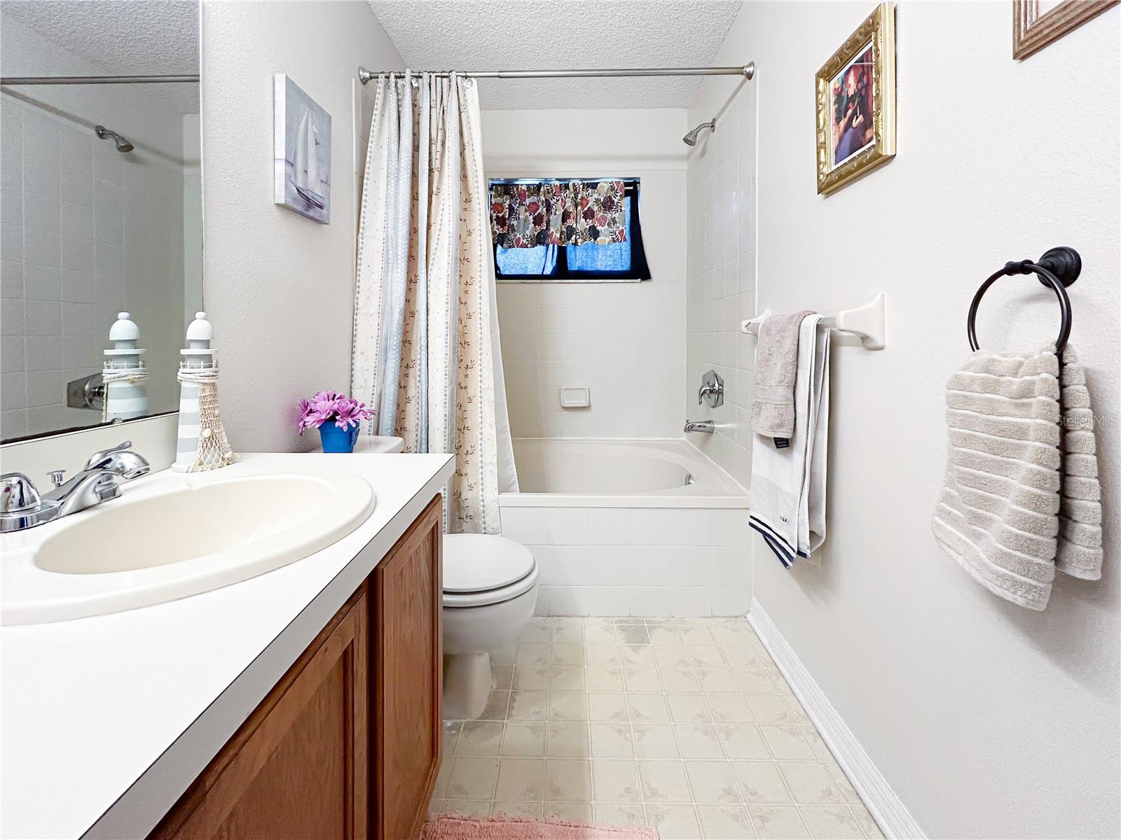 Image 21 of 31 For 1814 Candlestick Court