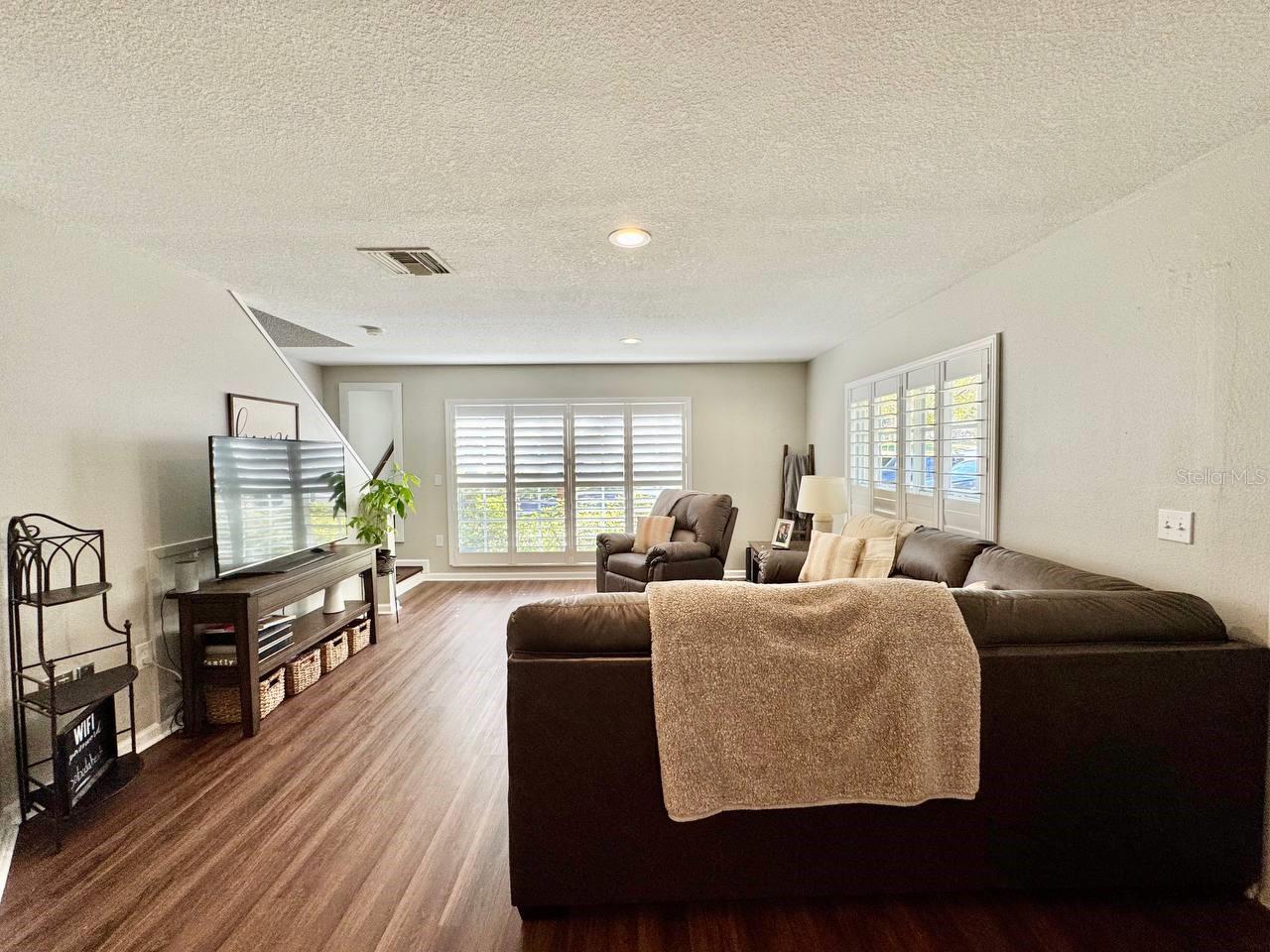 Image 4 of 28 For 2879 Thaxton Drive 53