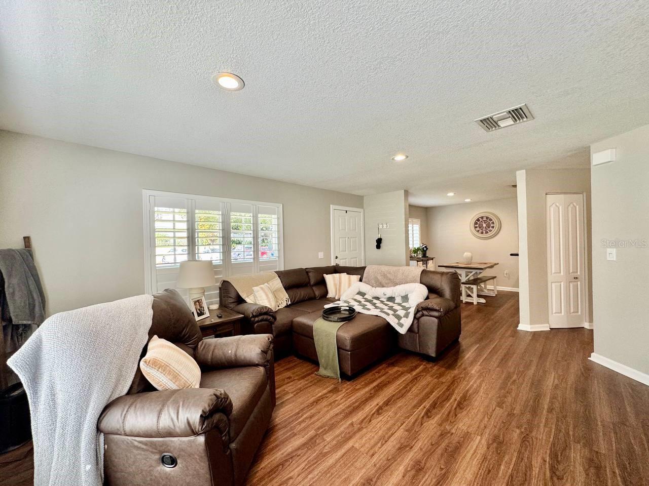 Image 6 of 28 For 2879 Thaxton Drive 53