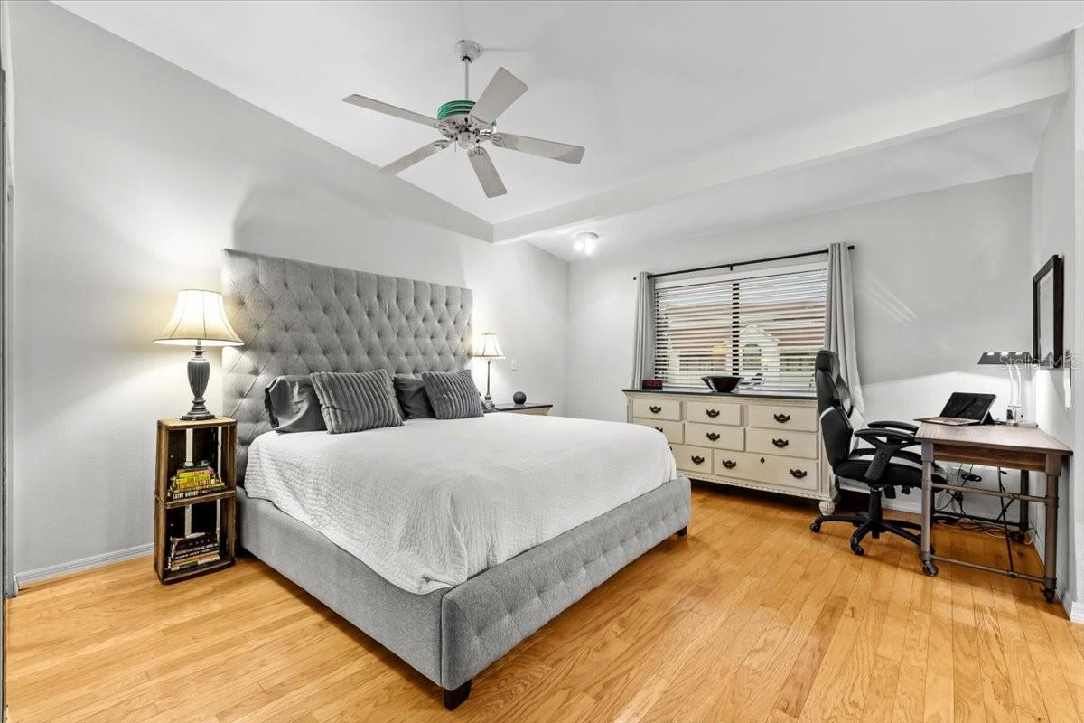 Image 20 of 47 For 2392 Hanover Drive