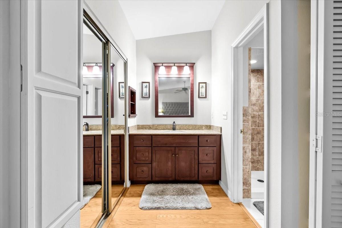 Image 23 of 47 For 2392 Hanover Drive