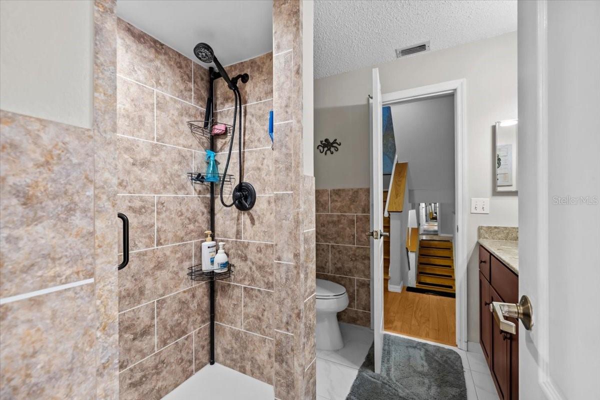 Image 24 of 47 For 2392 Hanover Drive