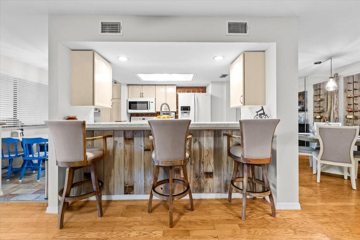 Image 29 of 47 For 2392 Hanover Drive