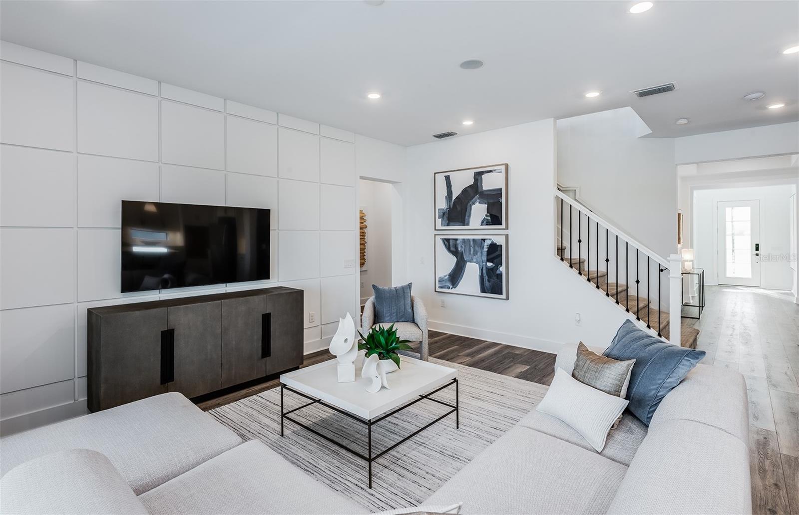 Image 10 of 30 For 16523 Ennis Place