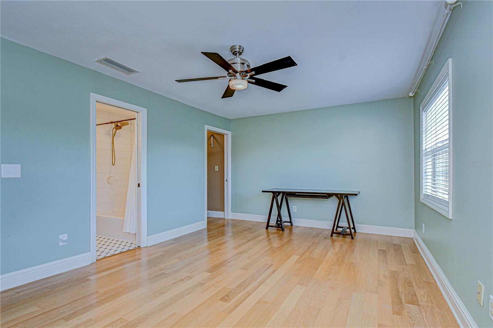 Image 15 of 17 For 2308 Carolina Avenue