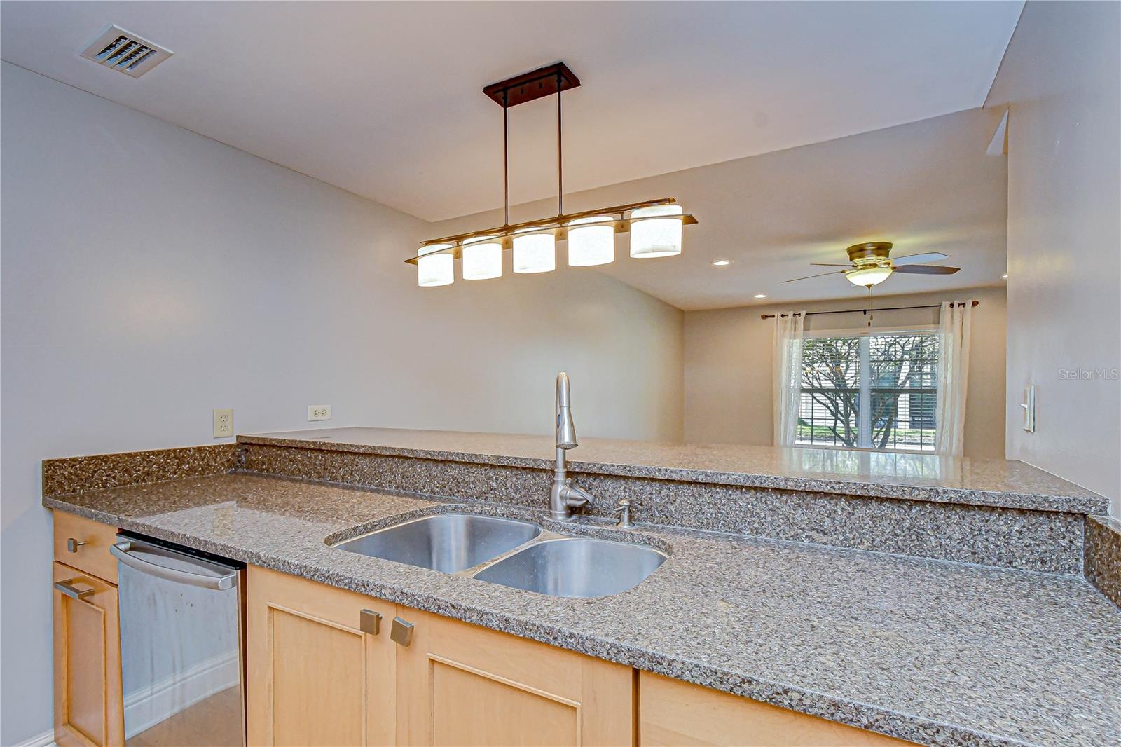 Image 5 of 17 For 2308 Carolina Avenue