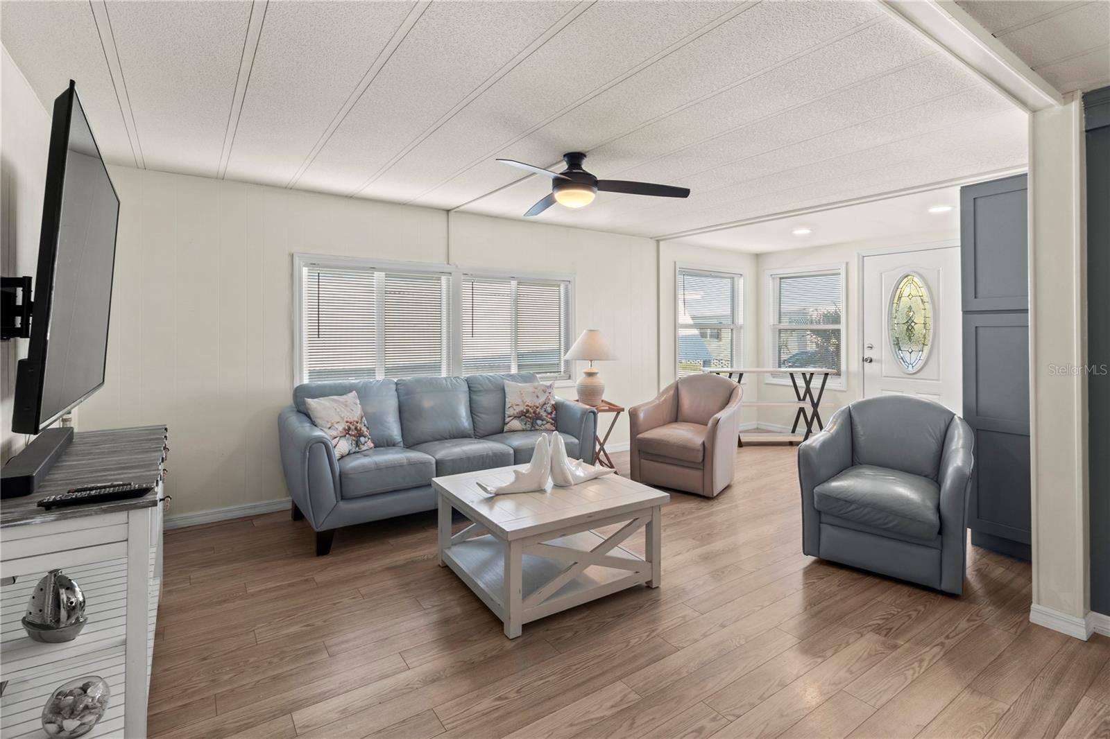 Image 15 of 41 For 4902 91st Lane