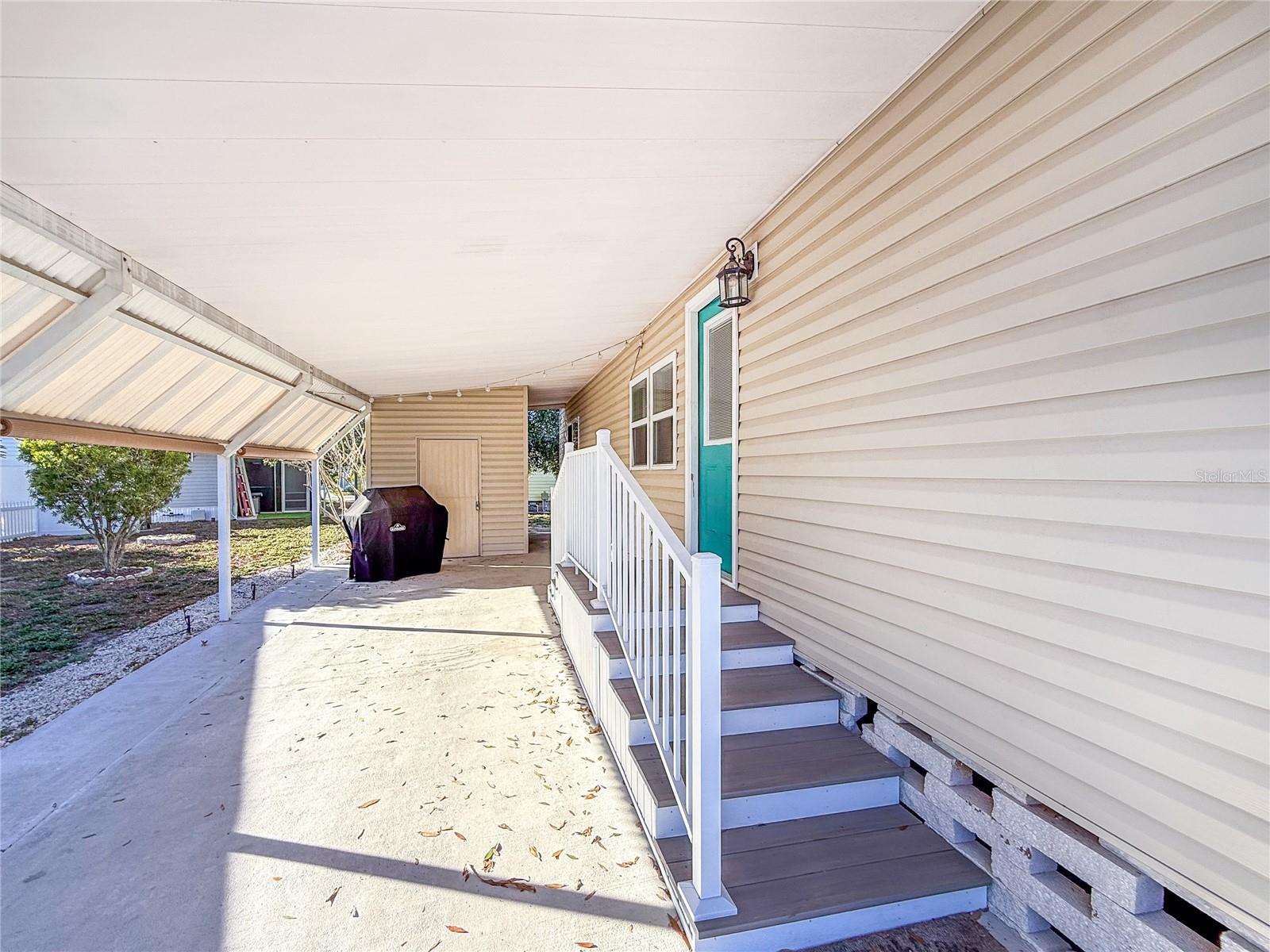 Image 4 of 41 For 4902 91st Lane