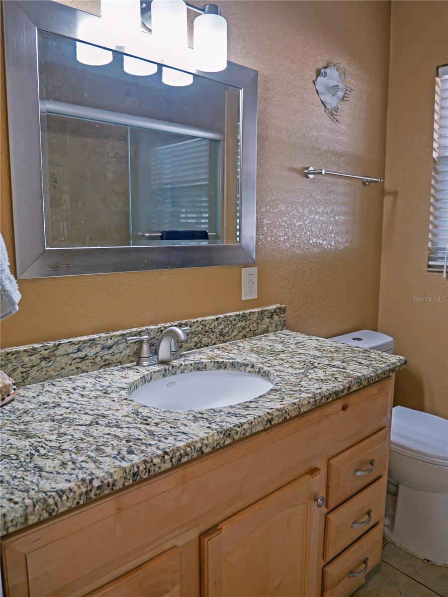 Image 14 of 27 For 11535 64th Terrace