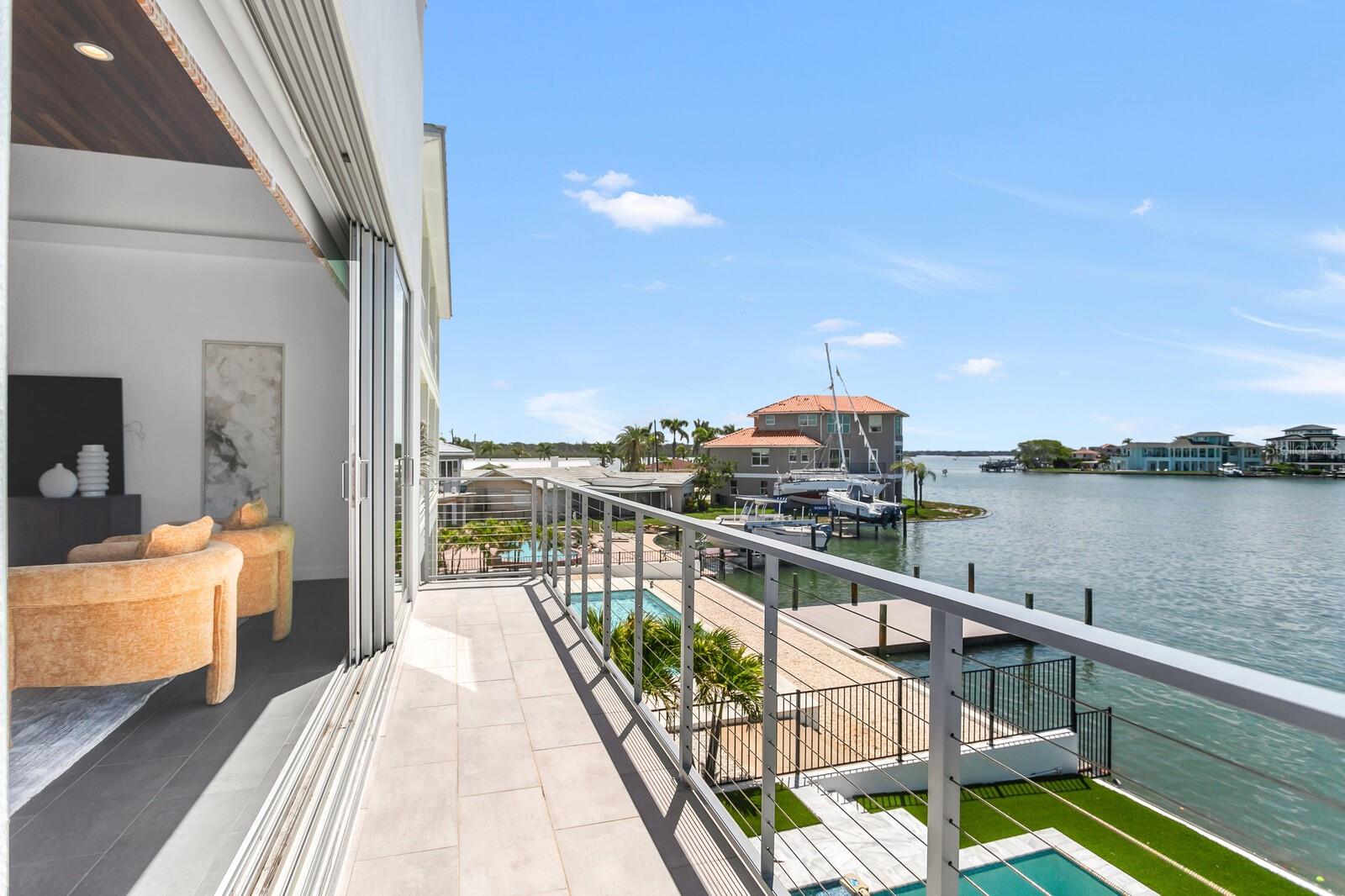 Image 9 of 80 For 905 Bay Point Drive