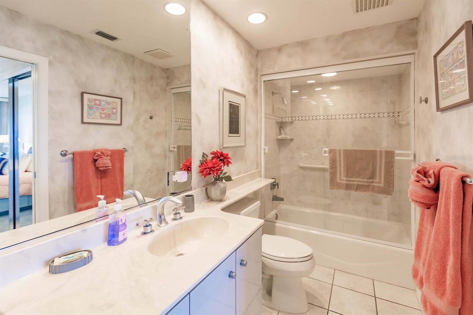 Image 16 of 27 For 1055 Peppertree Drive 802aa