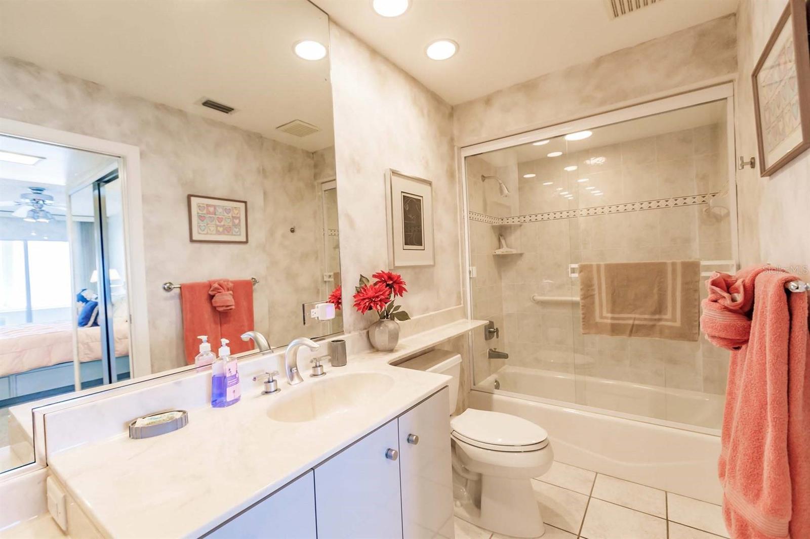 Image 17 of 27 For 1055 Peppertree Drive 802aa