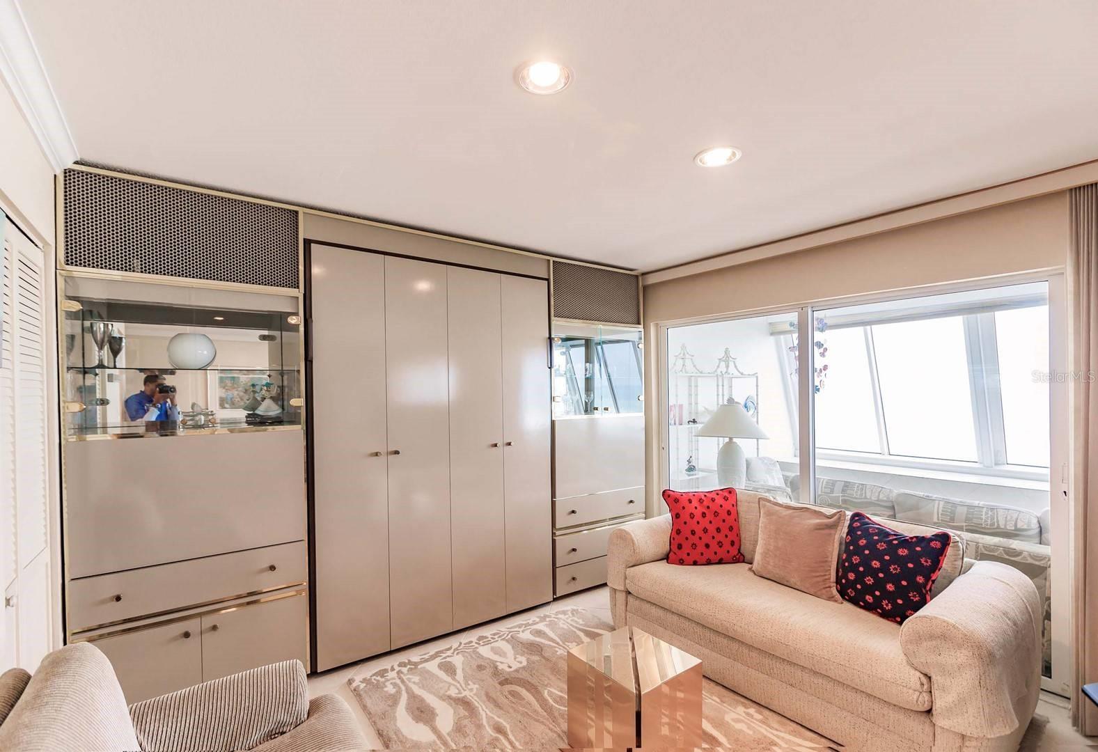 Image 4 of 27 For 1055 Peppertree Drive 802aa