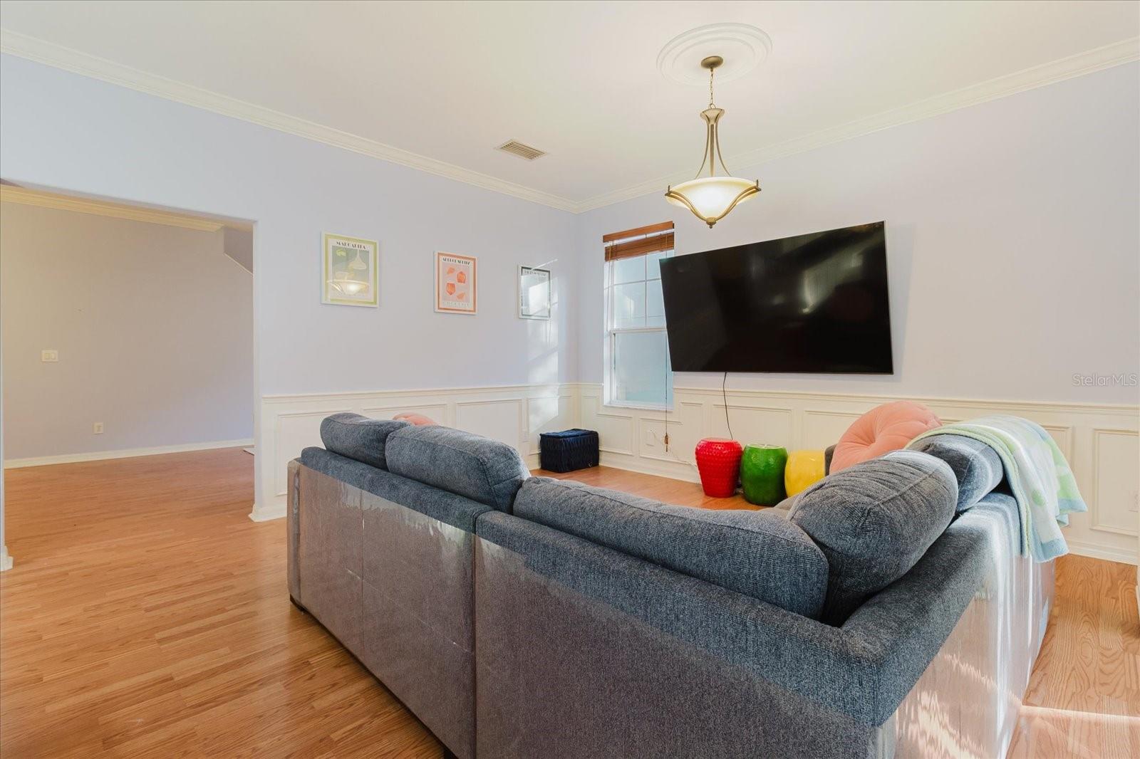 Image 22 of 80 For 1500 Hillview Lane