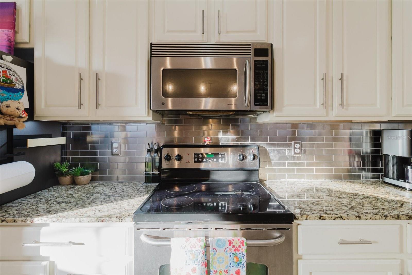 Image 30 of 80 For 1500 Hillview Lane