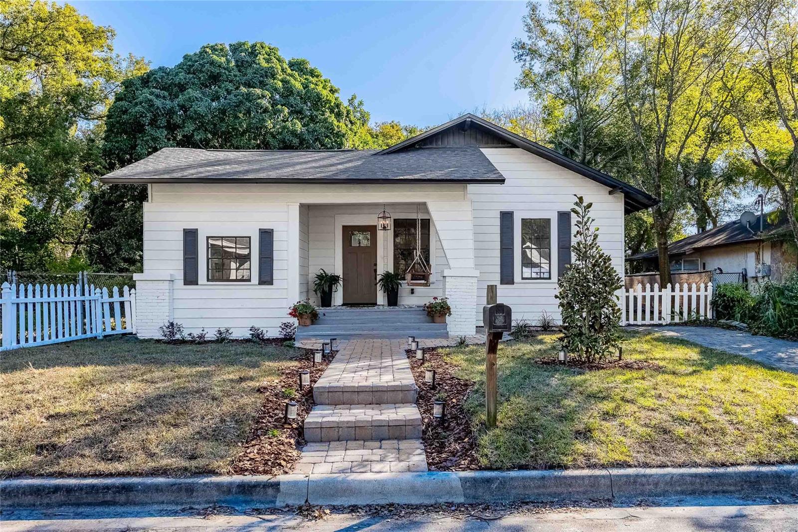 Details for 805 Curtis Street, TAMPA, FL 33603