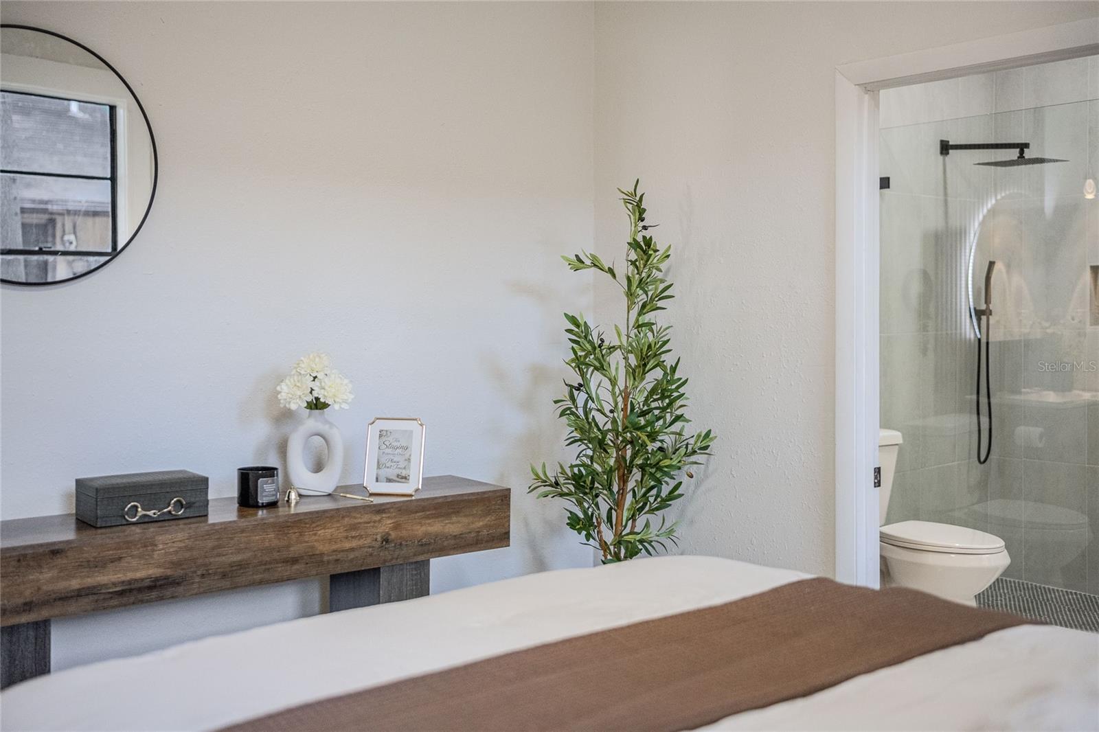 Image 31 of 40 For 805 Curtis Street