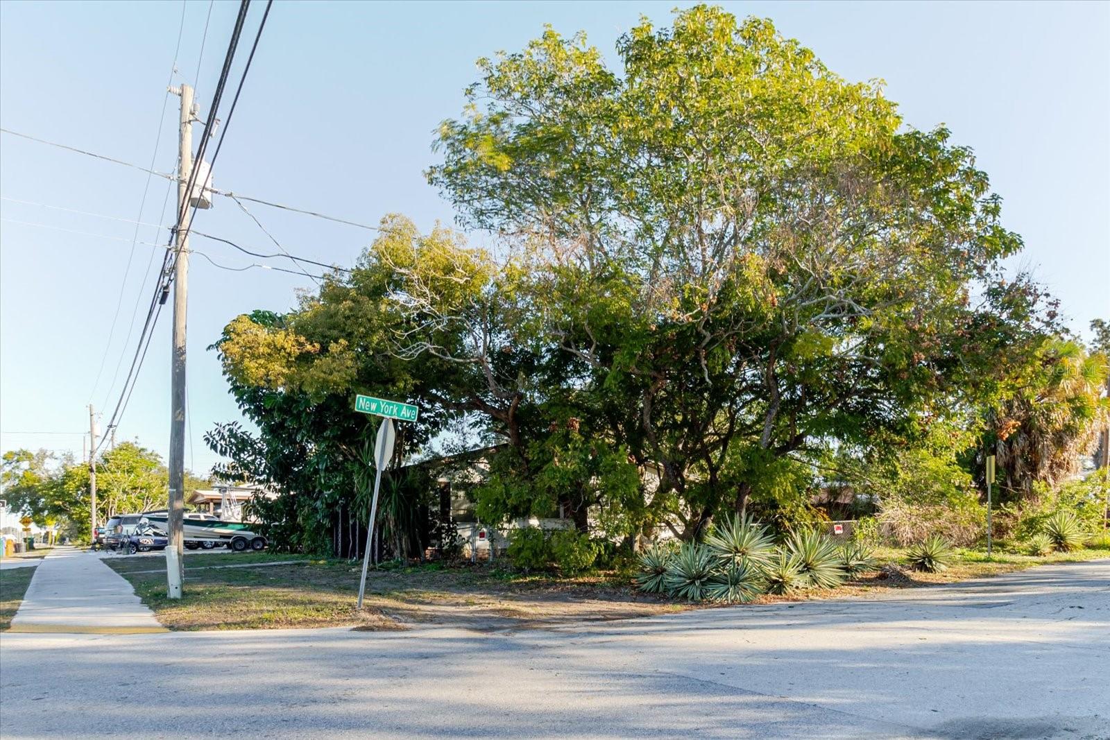 Image 7 of 12 For 1604 Omaha Street