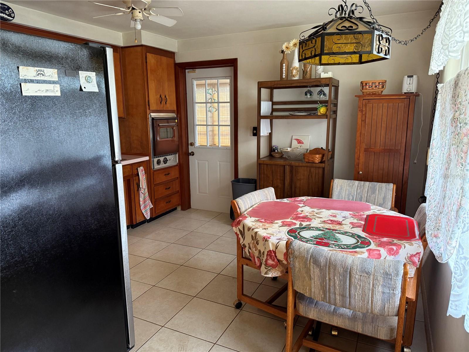 Image 11 of 70 For 5854 9th Street