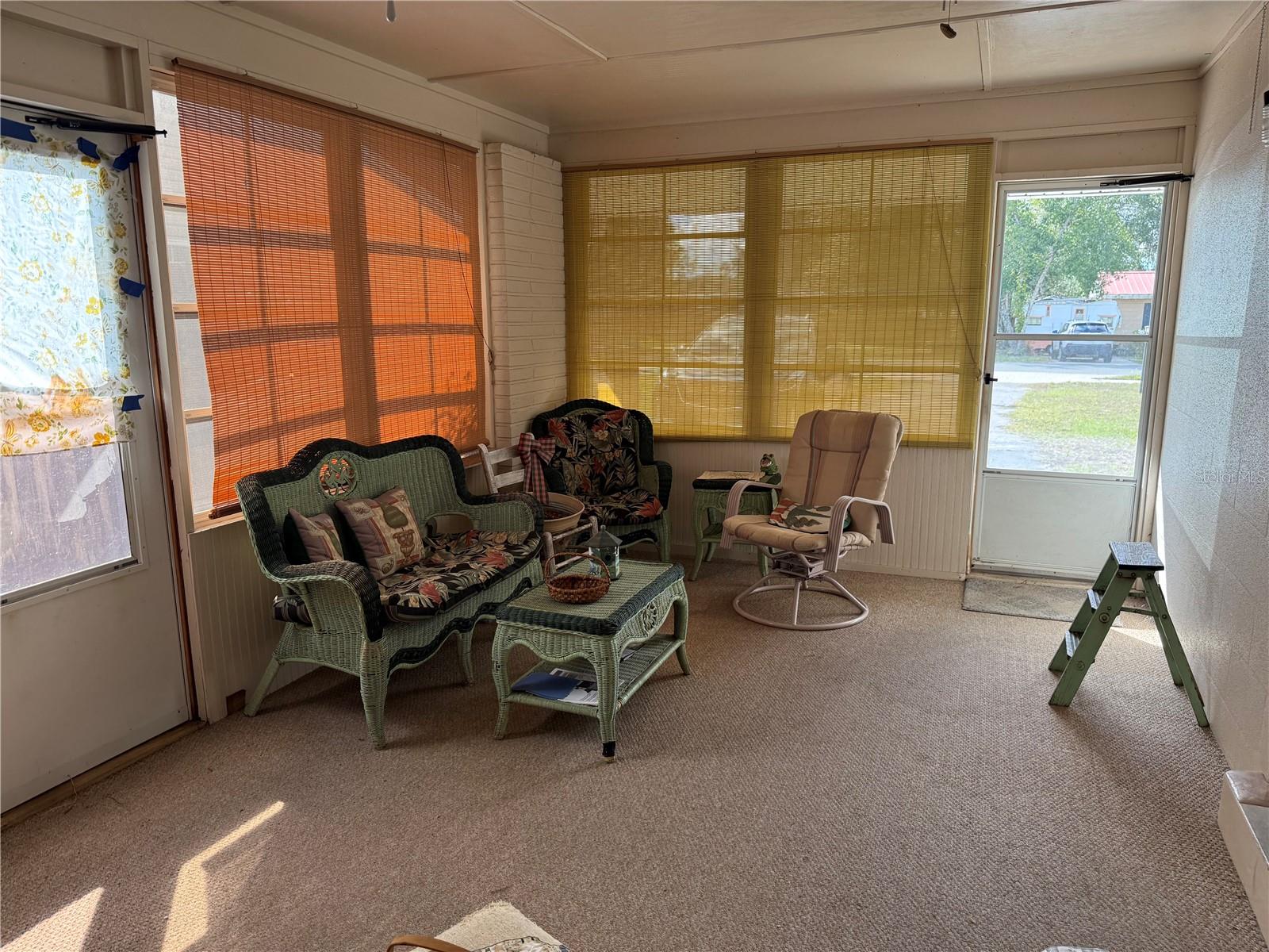 Image 27 of 70 For 5854 9th Street